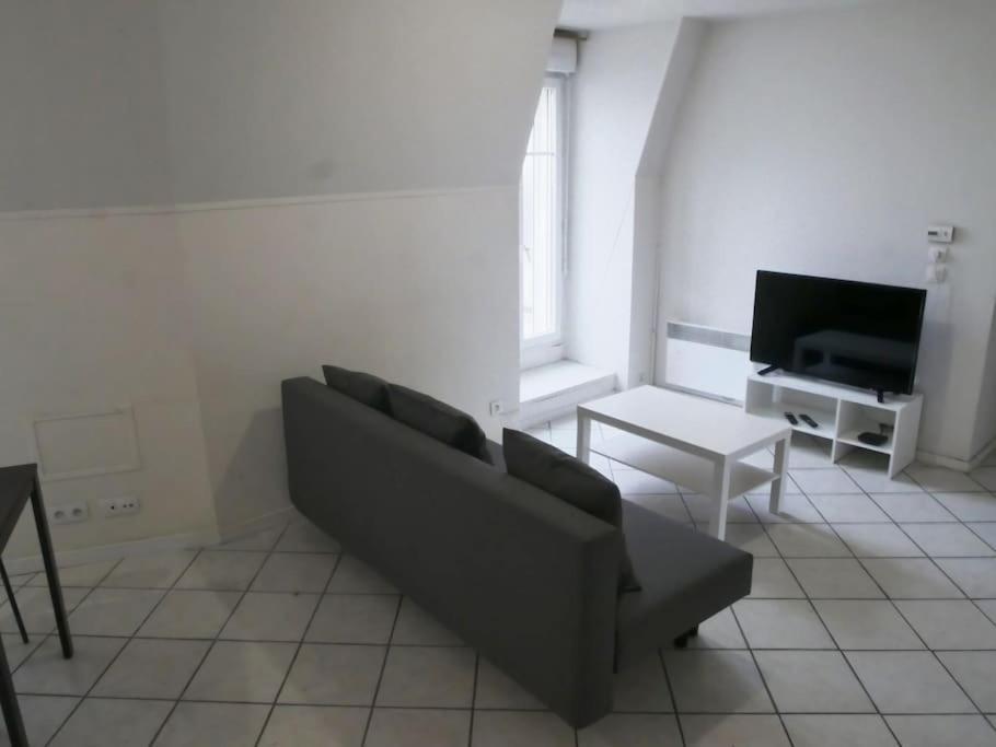 Drancy : 4 Pieces En Centre Ville + Parking ภายนอก รูปภาพ